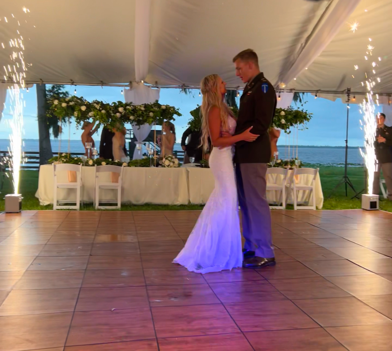 BiG <span style="color:#A6F114" >Events</span>South Florida's Premier Event DJ's.